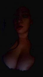 Aliss2001 webcam cam4 model stream image