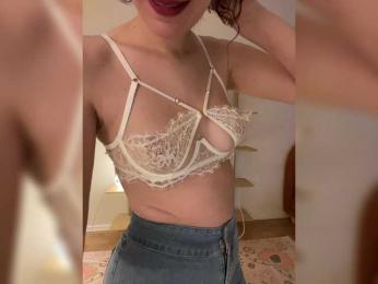 Chikipikin webcam model stream image