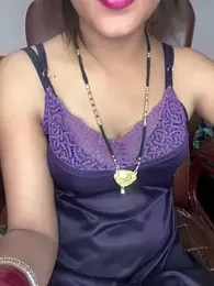 HOTTY-TINA webcam stripchat model stream image