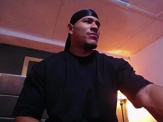 Teddy Fit webcam flirt4free model stream image