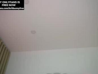 camilitasu webcam model stream image