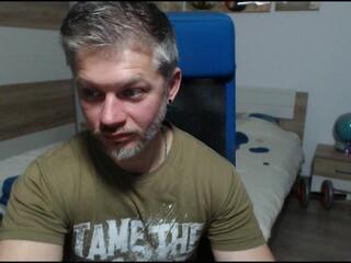 Robby Shaw webcam flirt4free model stream image