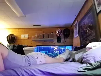 Ryan_and_Aurora webcam model stream image