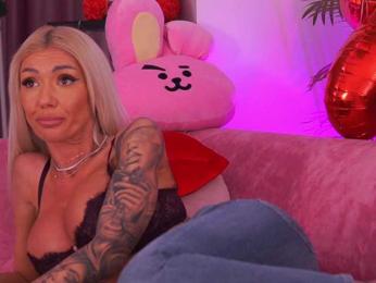 TheFallingAngel webcam model stream image