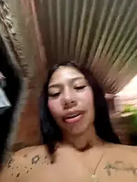 Rous-squir webcam model stream image