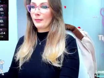 evelyne_rose webcam chaturbate model stream image