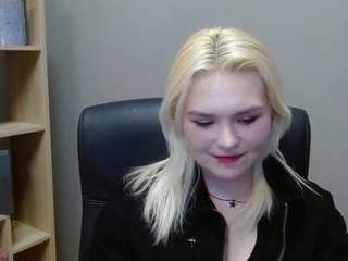 sweetlilyxo webcam camsoda model stream image