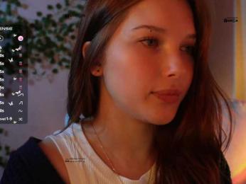 _Q_ webcam model stream image