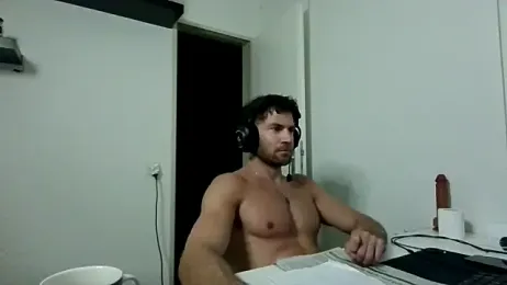 alpha-hunk webcam model stream image
