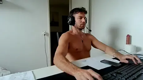 alpha-hunk webcam model stream image