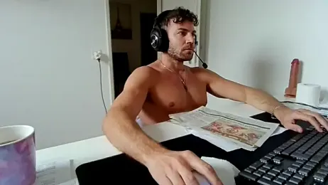 alpha-hunk webcam stripchat model stream image