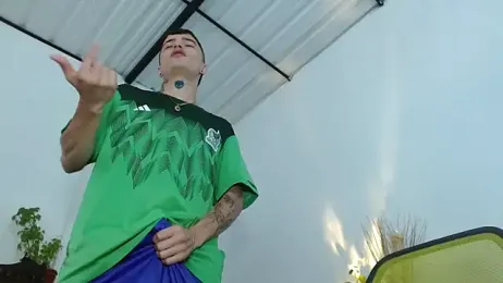 skinny23cm webcam stripchat model stream image