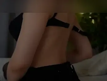 Luxya69 webcam model stream image