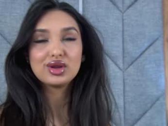 kimberlymav webcam model stream image