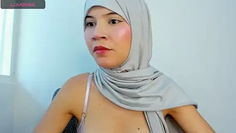 hanaa_18 webcam model stream image