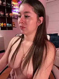 Sharon_07 webcam model stream image