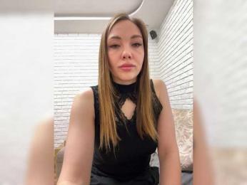 KitFox webcam model stream image