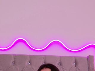 Julia Summers webcam model stream image