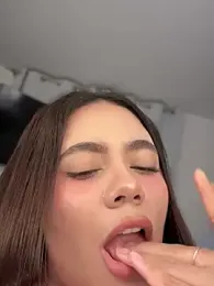 Aryrosee stripchat stream image