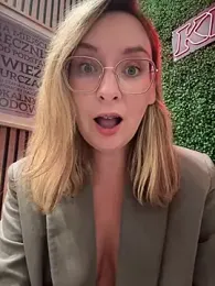 The_Snowwhitee stripchat stream image, 20.05.2025 18:30