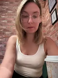 The_Snowwhitee stripchat stream image, 24.05.2025 09:10