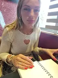 Ly_die stripchat stream image, 26.05.2025 07:20