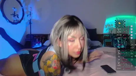 Cinamoonn stripchat stream image