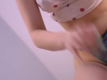 telladreamer_ chaturbate stream image, 18.06.2025 08:50