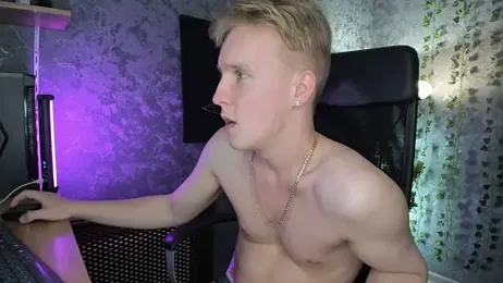 AlexxSweet stripchat stream image