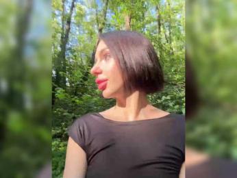 BabyDarii bongacams stream image