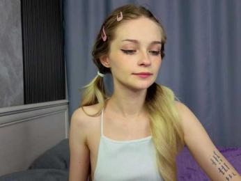 vialeta-baby bongacams stream image