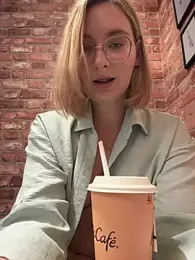 The_Snowwhitee stripchat stream image, 02.07.2025 09:00