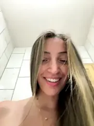 BelleLouiseVp stripchat stream image, 10.07.2025 10:30