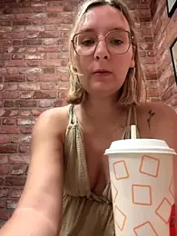 The_Snowwhitee stripchat stream image, 13.07.2025 09:10