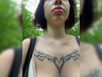 BabyDarii bongacams stream image