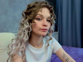 vialeta-baby bongacams stream image