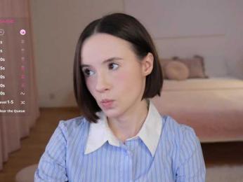 MissEssie bongacams stream image, 16.07.2025 14:00