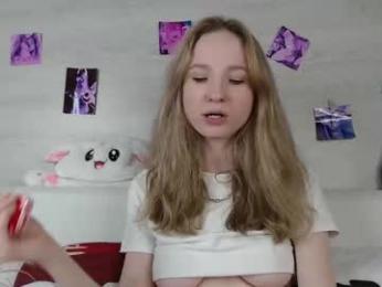 b4by_emilia chaturbate stream image, 20.07.2025 11:00