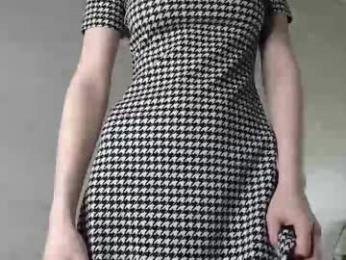 b4by_emilia chaturbate stream image, 20.07.2025 11:00