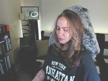 Adamova_Eva bongacams stream image, 12.02.2025 18:40