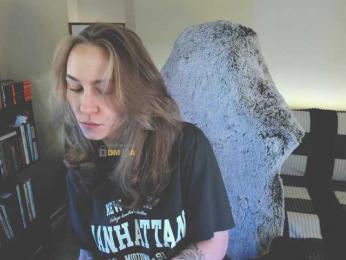 Adamova_Eva bongacams stream image, 12.02.2025 18:40