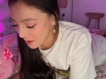 keirasworld chaturbate stream image, 27.07.2025 23:00