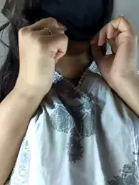 riya190 stripchat stream image