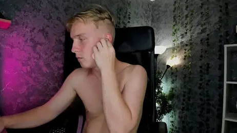AlexxSweet stripchat stream image