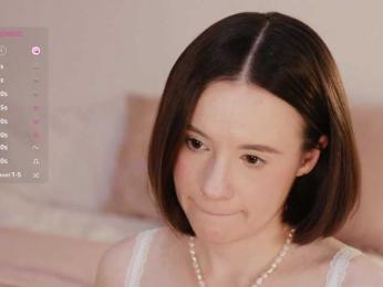 MissEssie bongacams stream image, 08.08.2025 18:00