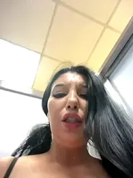 Tisha_Busty stripchat stream image, 18.08.2025 10:20