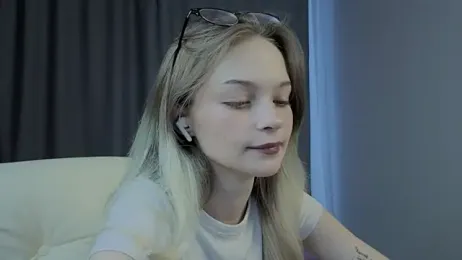 vialeta_baby stripchat stream image