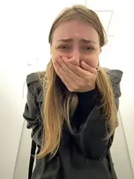 Sunny___Bunny stripchat stream image, 26.08.2025 11:00