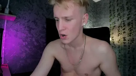 AlexxSweet stripchat stream image