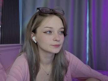 vialeta-baby bongacams stream image
